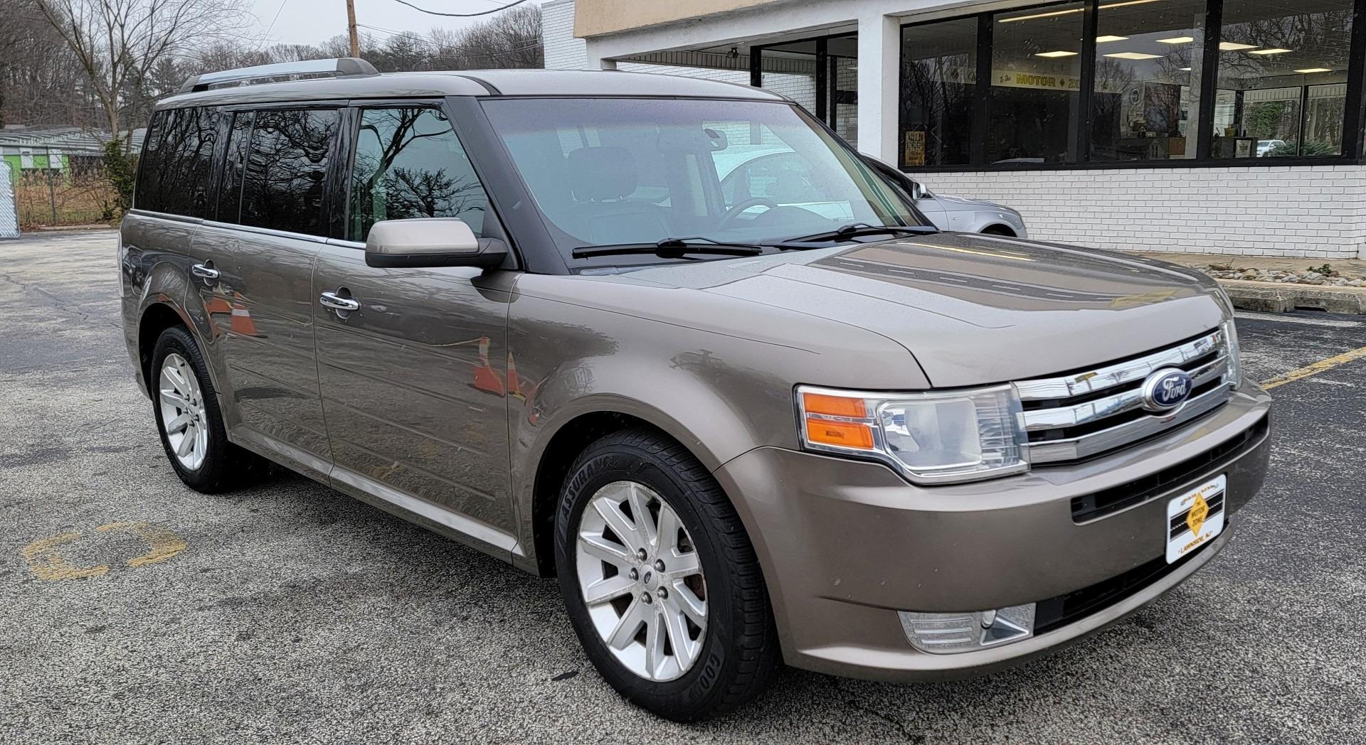 2012 Brown /Black Leather Ford Flex SEL AWD (2FMHK6CC6CB) with an 3.5L V6 DOHC 24V engine, 6-Speed Automatic Overdrive transmission, located at 341 N White Horse Pike, Lawnside, NJ, 08045, (856) 262-9500, 39.855621, -75.027451 - Photo#0